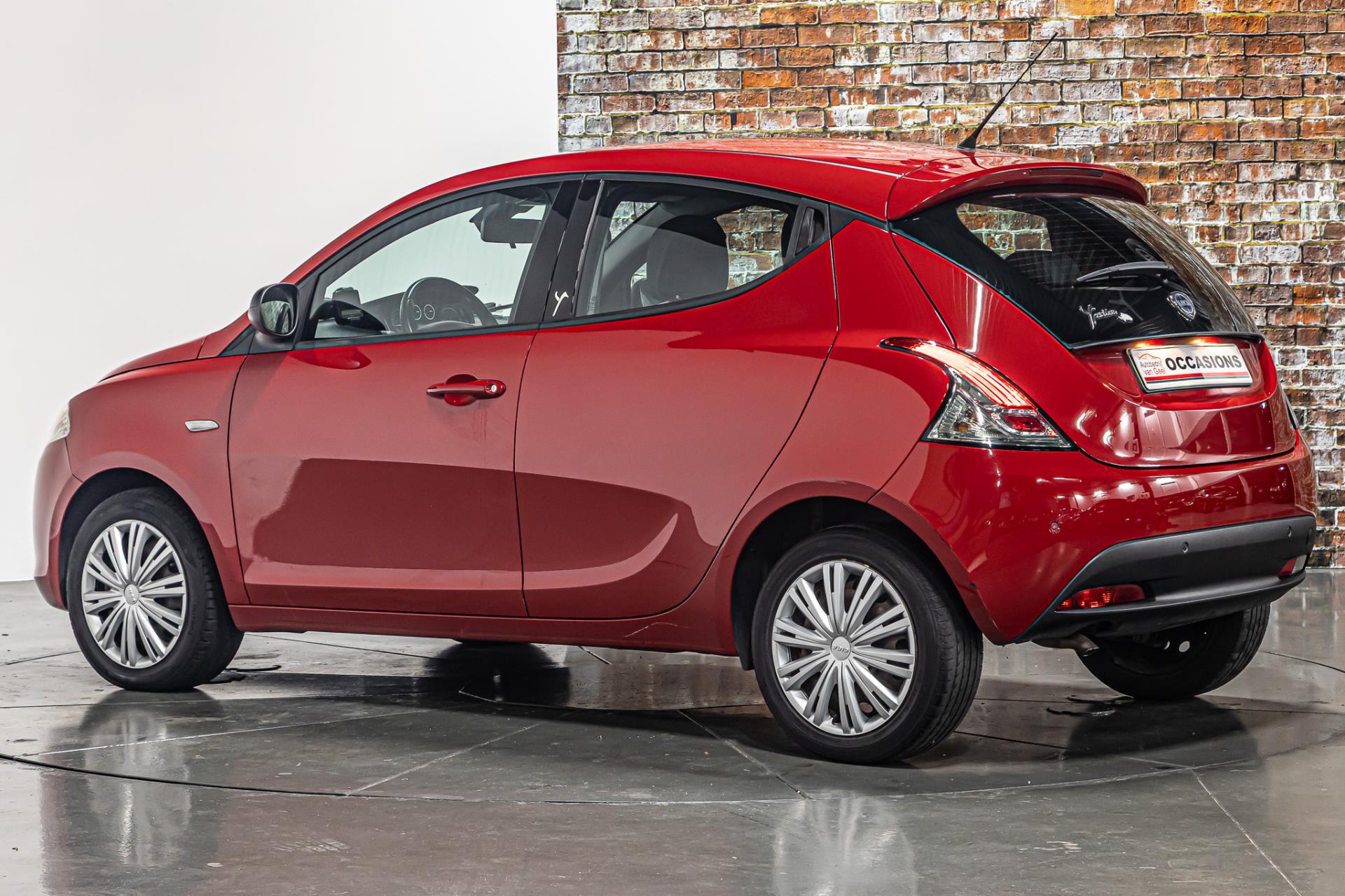 Lancia Ypsilon 0.9 TwinAir Elefantino Plus I Navi I 49443866-8.jpg | Autobedrijf van Geel