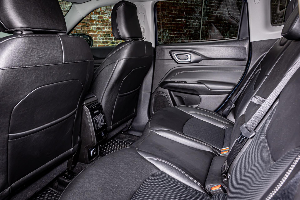 Jeep Compass 4xe 240 Plug-in Hybrid Electric S I Stuur & stoel verwarming 49444203-19.jpg | Autobedrijf van Geel