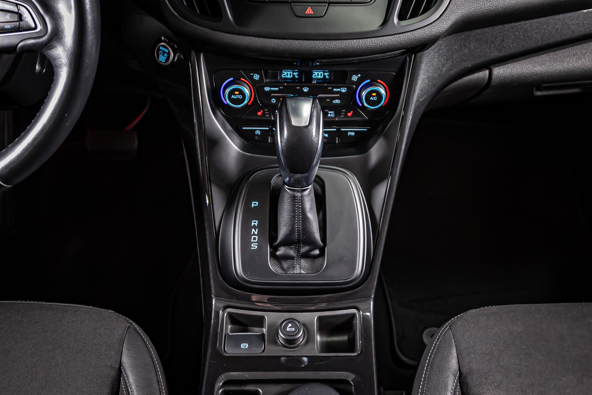 Ford Kuga 1.5 EcoBoost ST Line I 1850 Trekgewicht! I Afneembare trekhaak I Rijklaarprijs 49511324-25.jpg | Autobedrijf van Geel