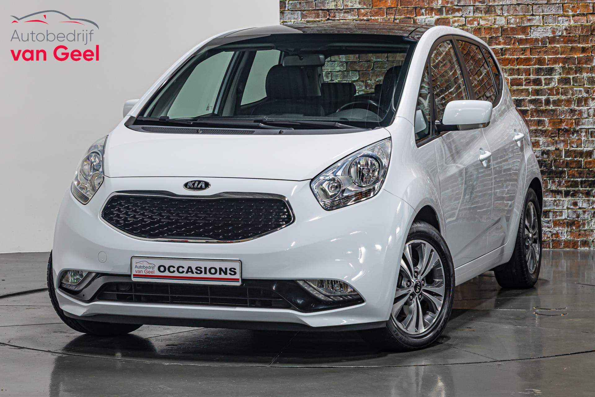 Kia Venga 1.4 CVVT Summer Edition I 1ste eigenaar I Trekhaak I Schuif/kantel dak 49534010-0.jpg | Autobedrijf van Geel