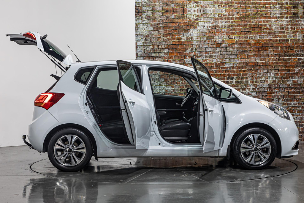 Kia Venga 1.4 CVVT Summer Edition I 1ste eigenaar I Trekhaak I Schuif/kantel dak 49534010-17.jpg | Autobedrijf van Geel