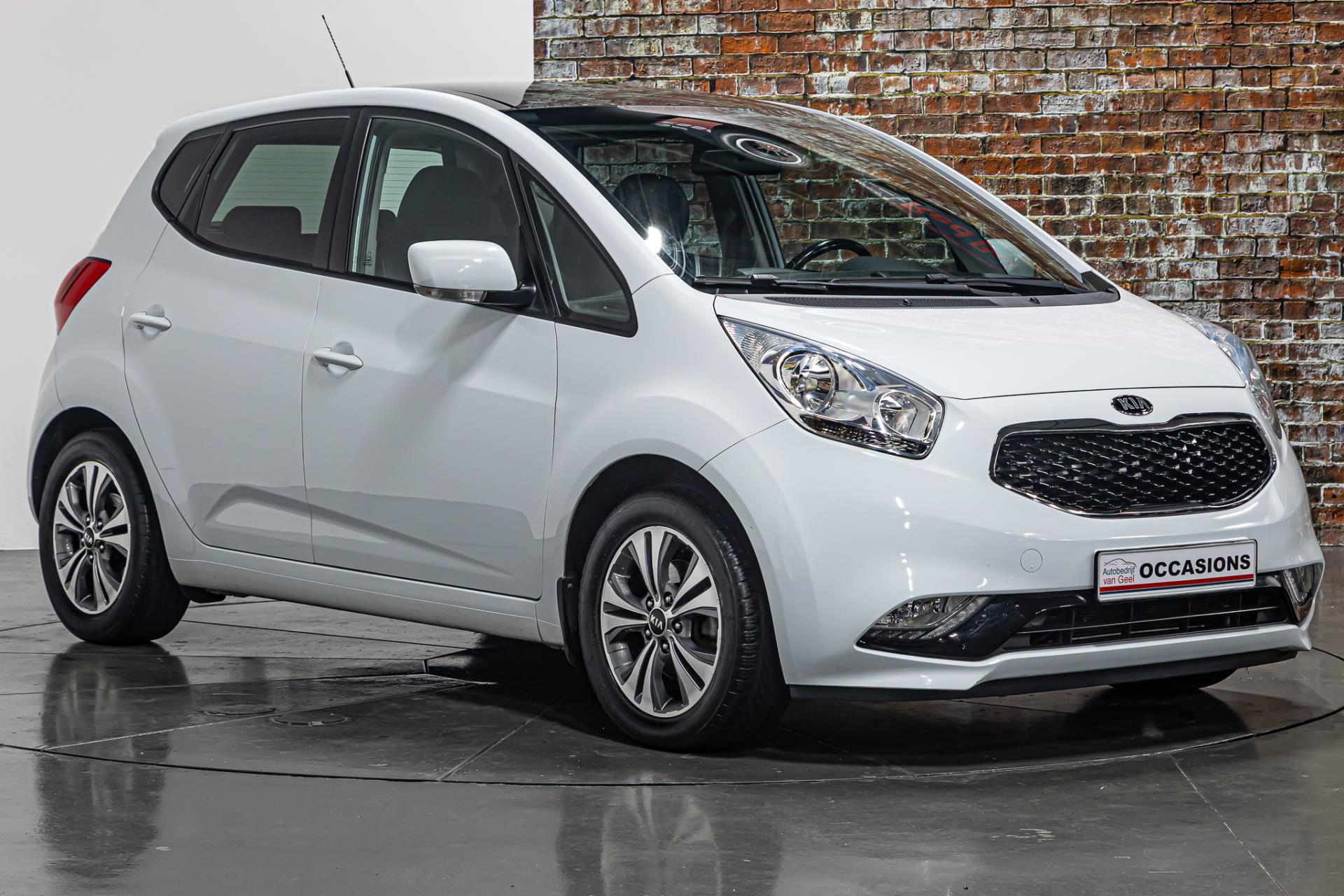 Kia Venga 1.4 CVVT Summer Edition I 1ste eigenaar I Trekhaak I Schuif/kantel dak 49534010-19.jpg | Autobedrijf van Geel