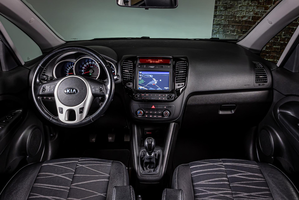 Kia Venga 1.4 CVVT Summer Edition I 1ste eigenaar I Trekhaak I Schuif/kantel dak 49534010-23.jpg | Autobedrijf van Geel