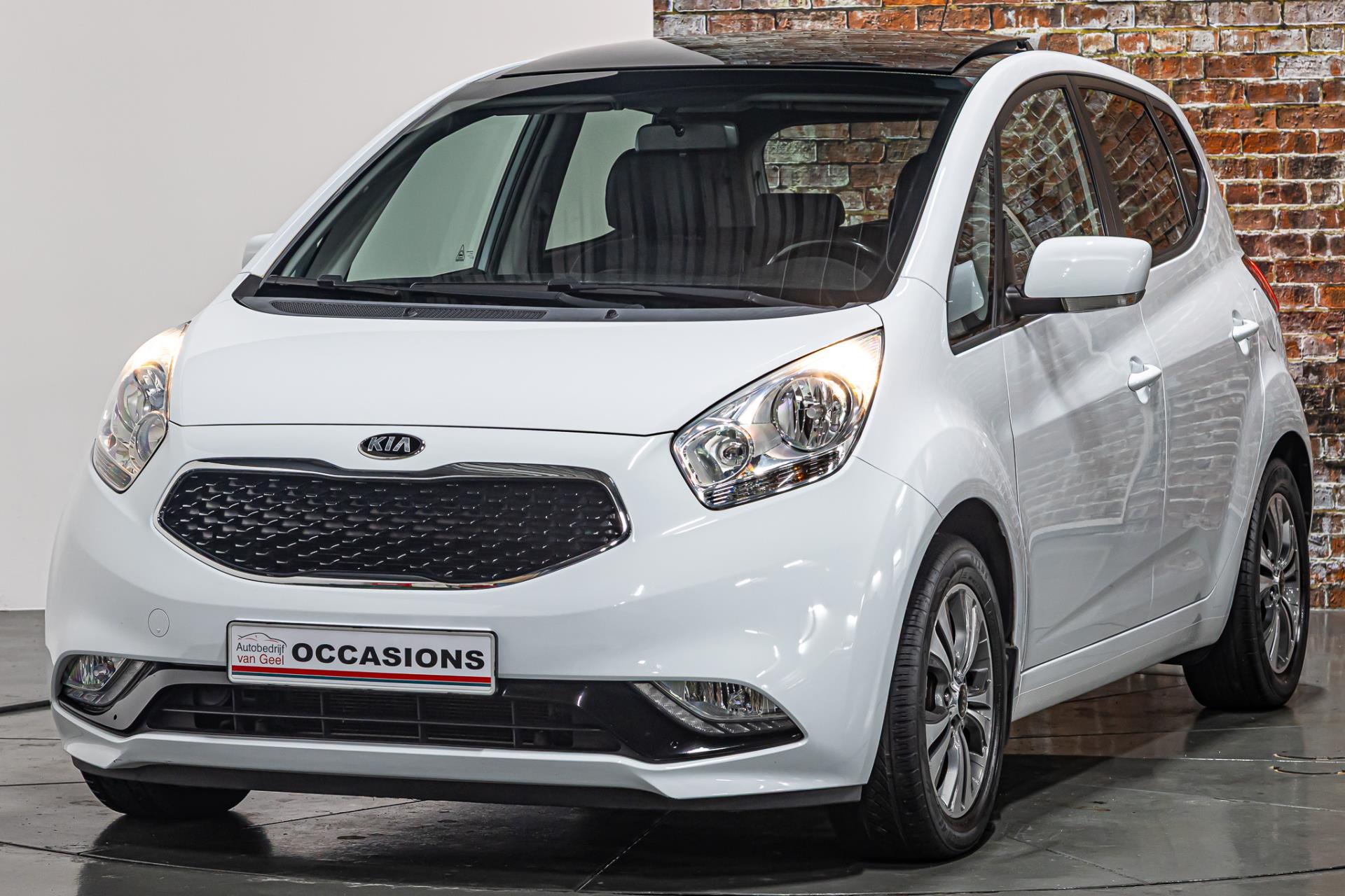 Kia Venga 1.4 CVVT Summer Edition I 1ste eigenaar I Trekhaak I Schuif/kantel dak 49534010-5.jpg | Autobedrijf van Geel