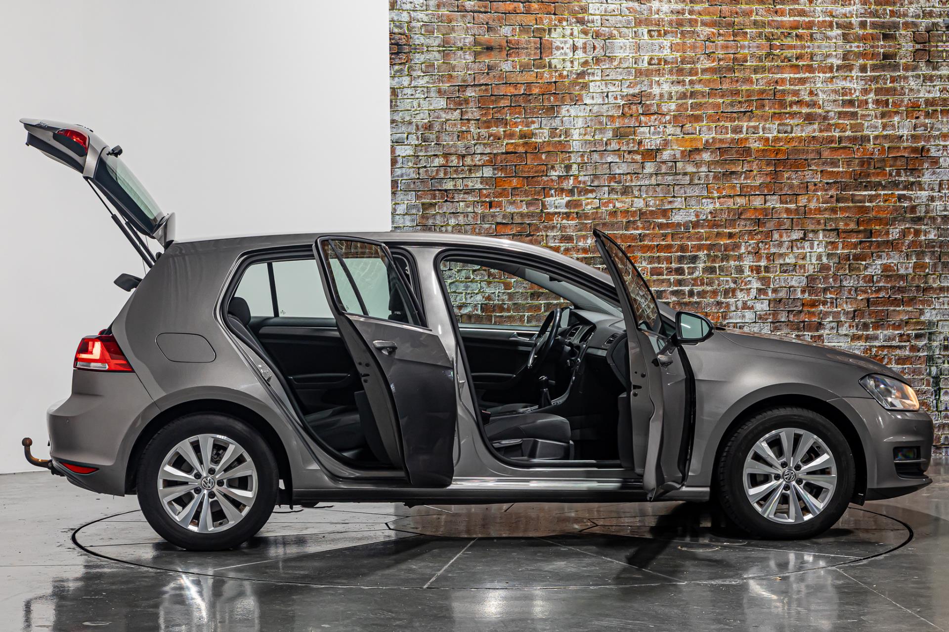 Volkswagen Golf 1.2 TSI Comfortline I Trekhaak I Navi 49599937-16.jpg | Autobedrijf van Geel