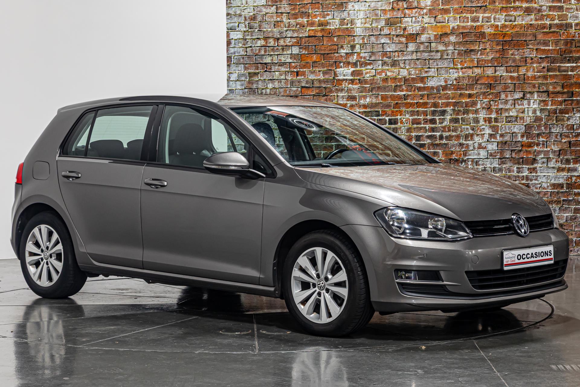 Volkswagen Golf 1.2 TSI Comfortline I Trekhaak I Navi 49599937-18.jpg | Autobedrijf van Geel