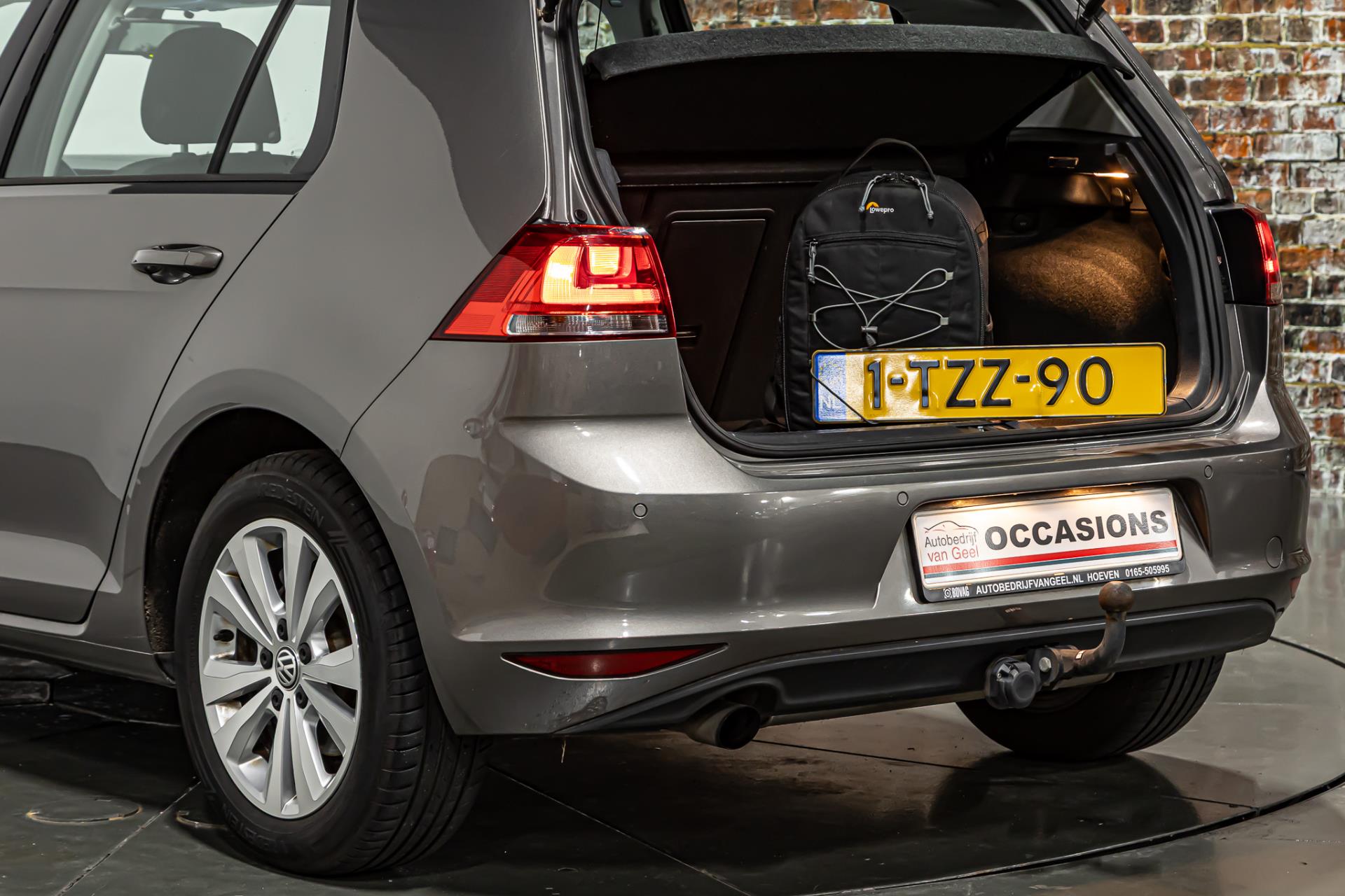 Volkswagen Golf 1.2 TSI Comfortline I Trekhaak I Navi 49599937-20.jpg | Autobedrijf van Geel