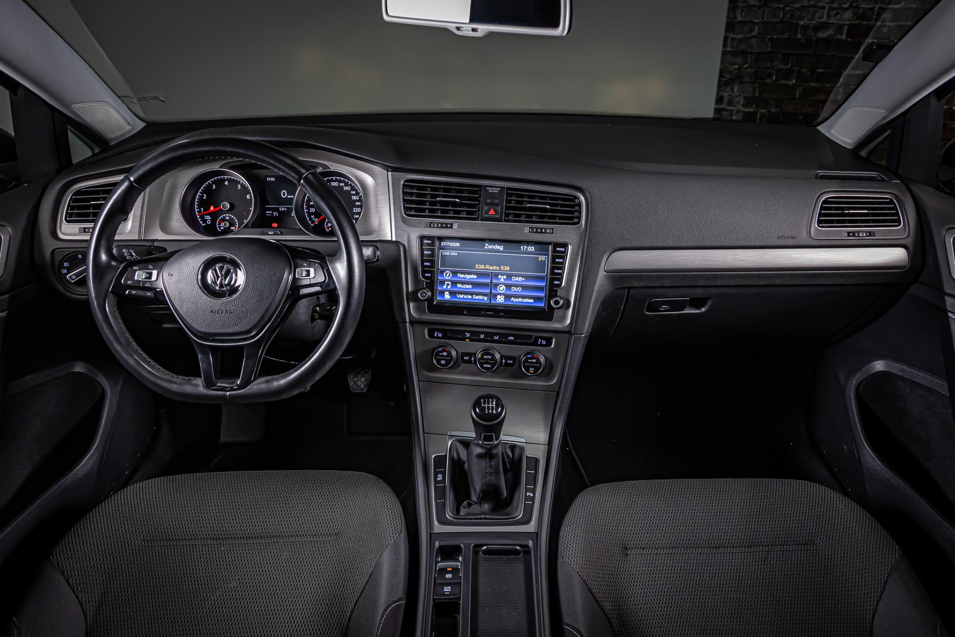 Volkswagen Golf 1.2 TSI Comfortline I Trekhaak I Navi 49599937-21.jpg | Autobedrijf van Geel