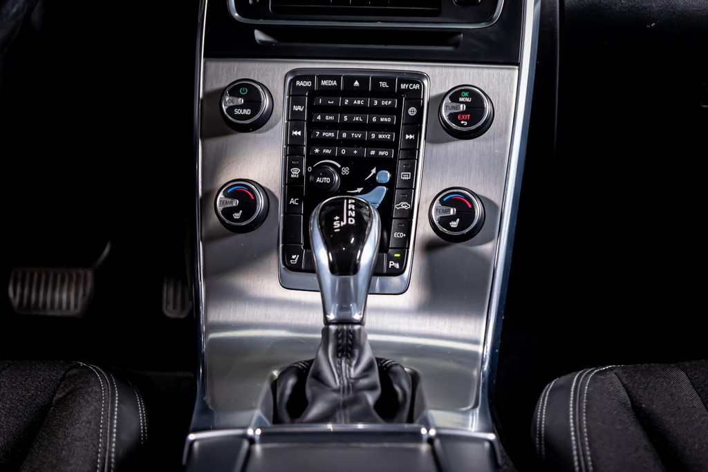 Volvo S60 2.0 D3 Summum I Automaat I Stoelverwarming 49679600-26.jpg | Autobedrijf van Geel