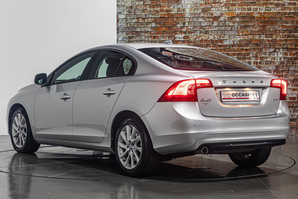 Volvo S60 2.0 D3 Summum I Automaat I Stoelverwarming 49679600-9.jpg | Autobedrijf van Geel