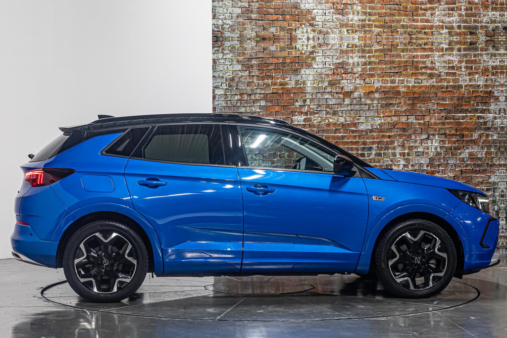 Opel Grandland 1.6 Turbo Plug-In Hybrid Ultimate I Stoel verwaming & verkoeling I Stoelen met memory 49735601-16.jpg | Autobedrijf van Geel