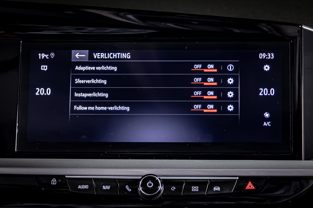 Opel Grandland 1.6 Turbo Plug-In Hybrid Ultimate I Stoel verwaming & verkoeling I Stoelen met memory 49735601-36.jpg | Autobedrijf van Geel