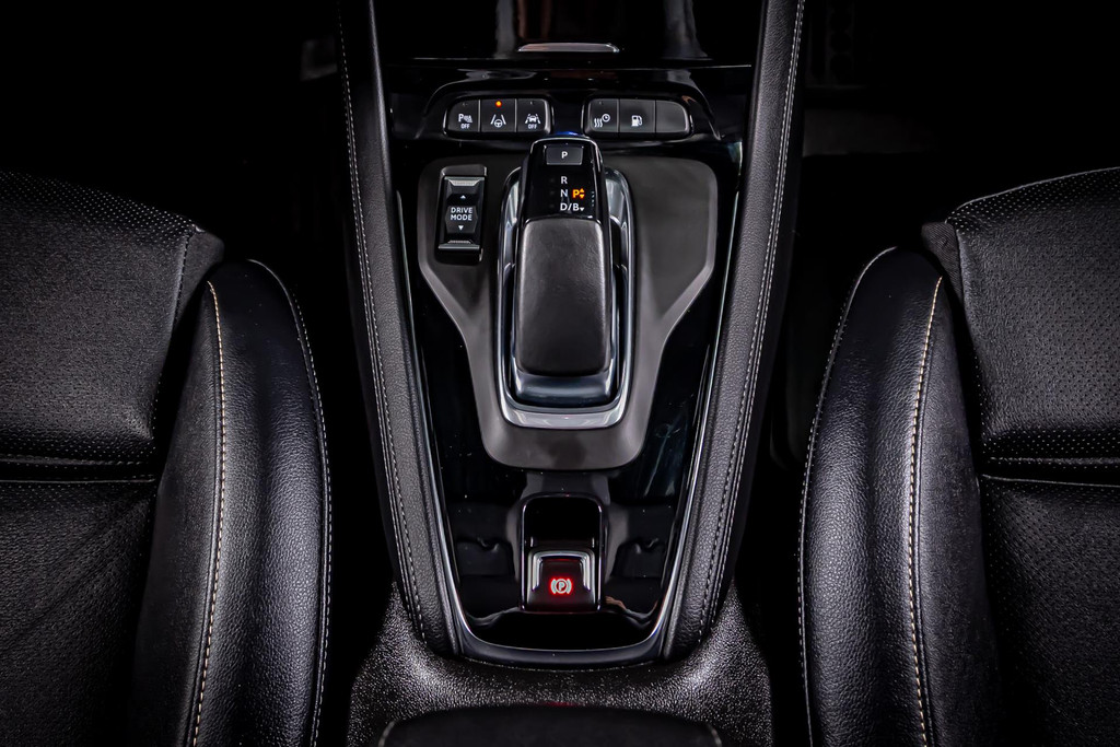 Opel Grandland 1.6 Turbo Plug-In Hybrid Ultimate I Stoel verwaming & verkoeling I Stoelen met memory 49735601-38.jpg | Autobedrijf van Geel