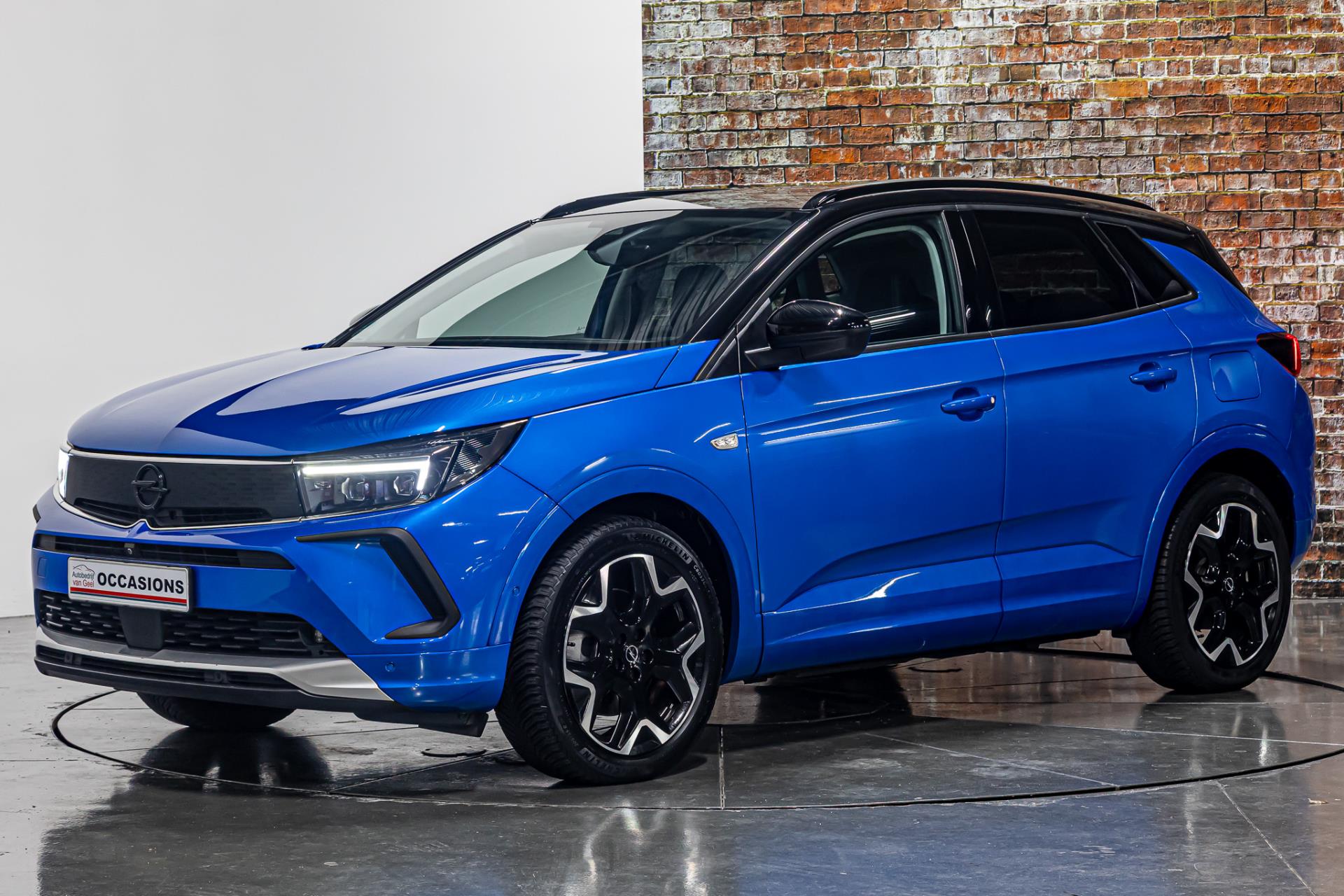 Opel Grandland 1.6 Turbo Plug-In Hybrid Ultimate I Stoel verwaming & verkoeling I Stoelen met memory 49735601-6.jpg | Autobedrijf van Geel
