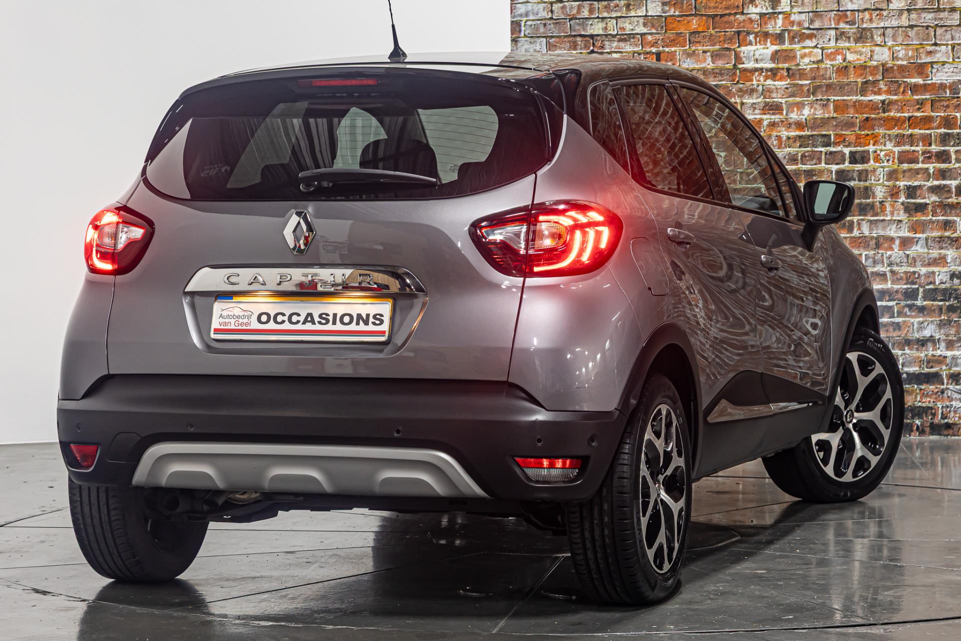 Renault Captur 0.9 TCe Intens I Achteruitrij camera I Cruise controle 49759702-1.jpg | Autobedrijf van Geel