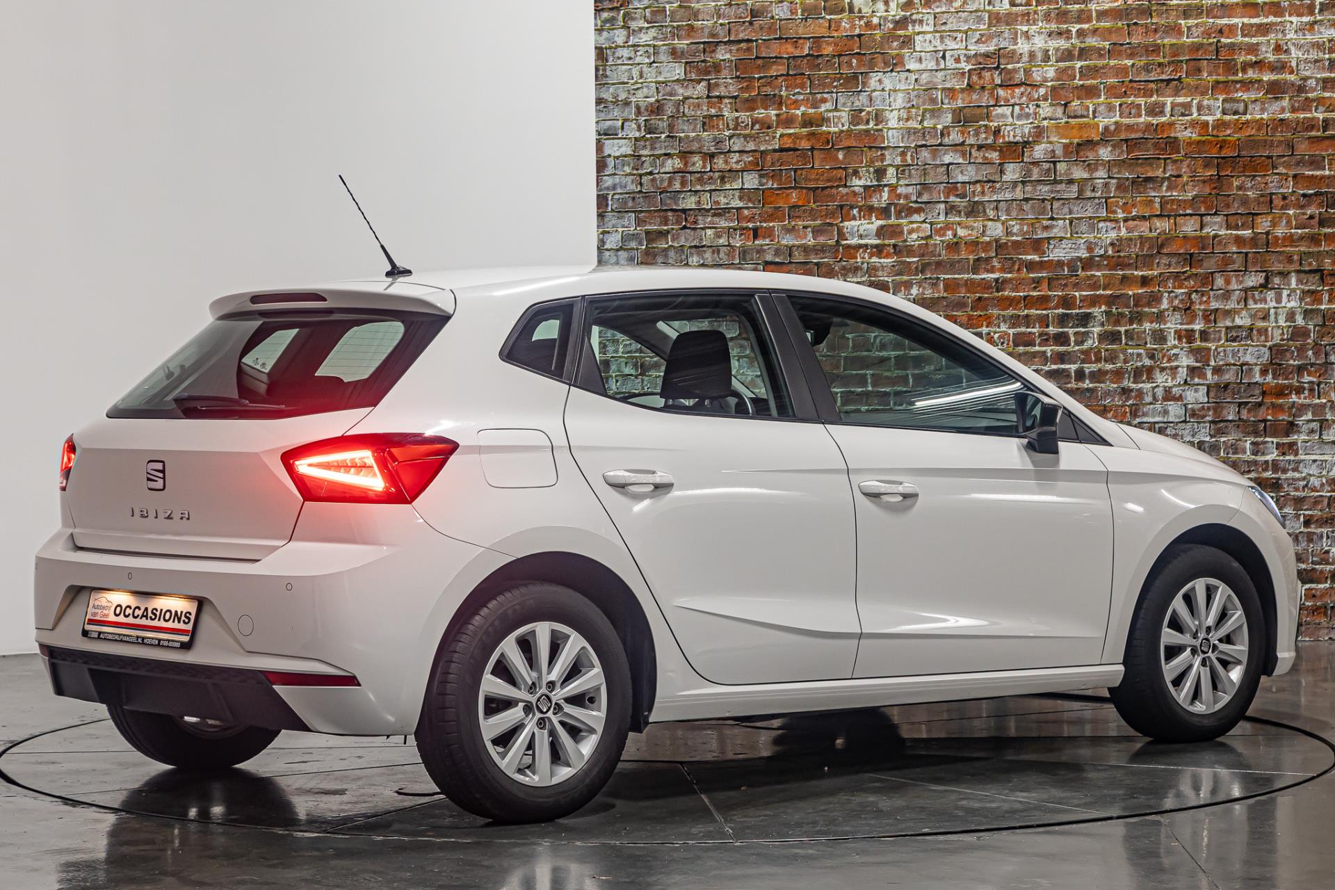 SEAT Ibiza 1.0 MPI Reference I Limiet controller I Stoelverwarming voor 49790459-13.jpg | Autobedrijf van Geel