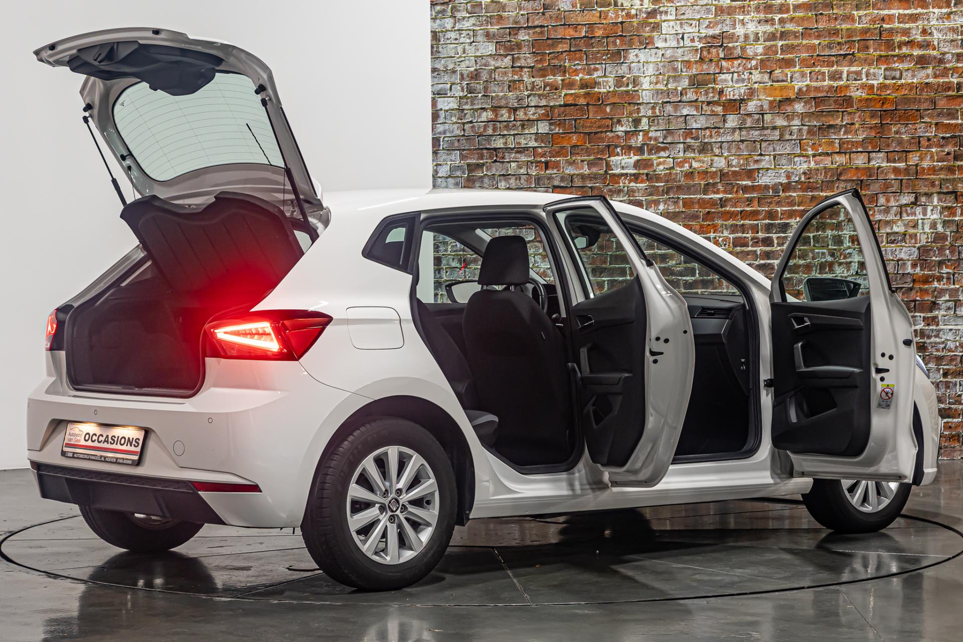 SEAT Ibiza 1.0 MPI Reference I Limiet controller I Stoelverwarming voor 49790459-14.jpg | Autobedrijf van Geel