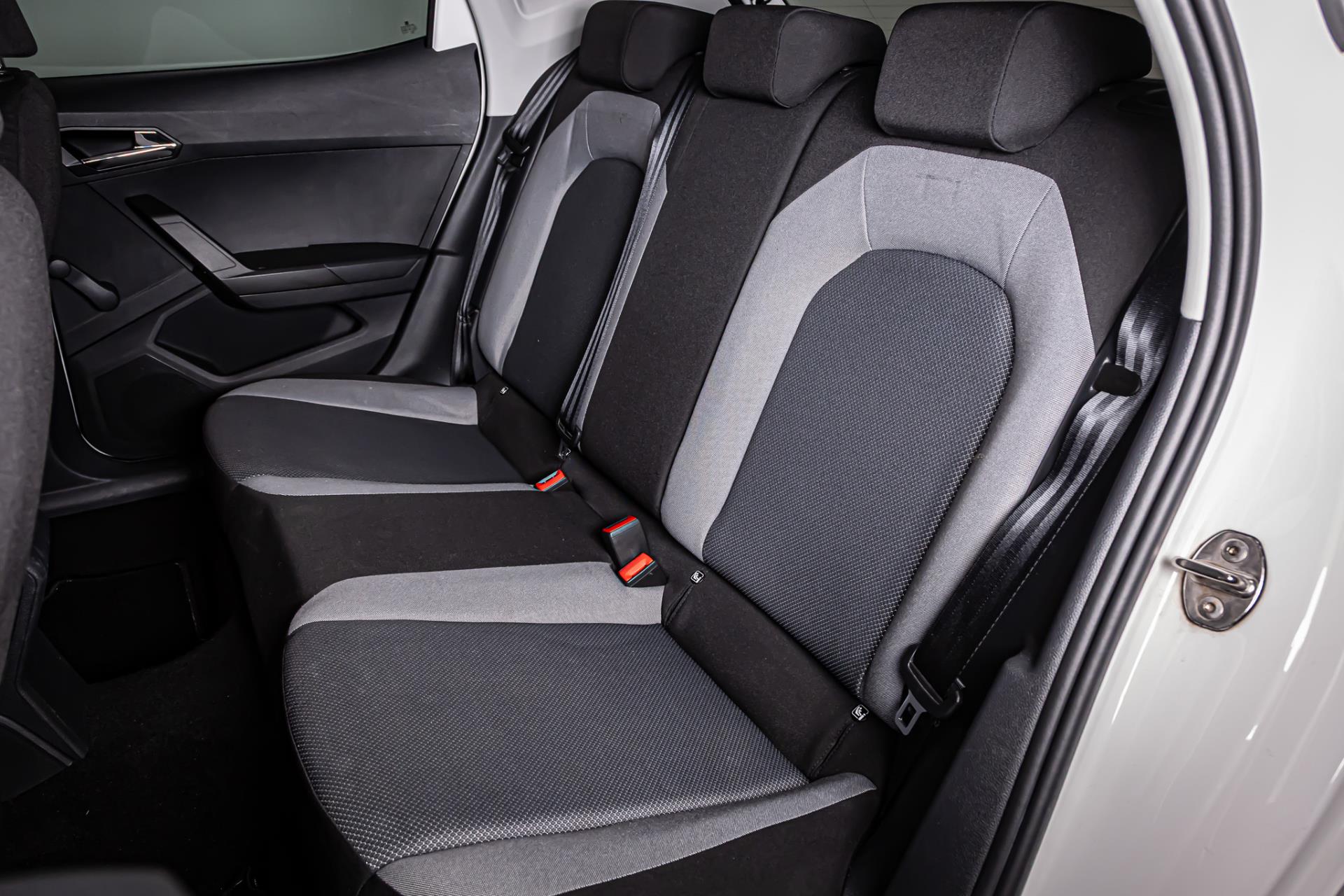 SEAT Ibiza 1.0 MPI Reference I Limiet controller I Stoelverwarming voor 49790459-29.jpg | Autobedrijf van Geel