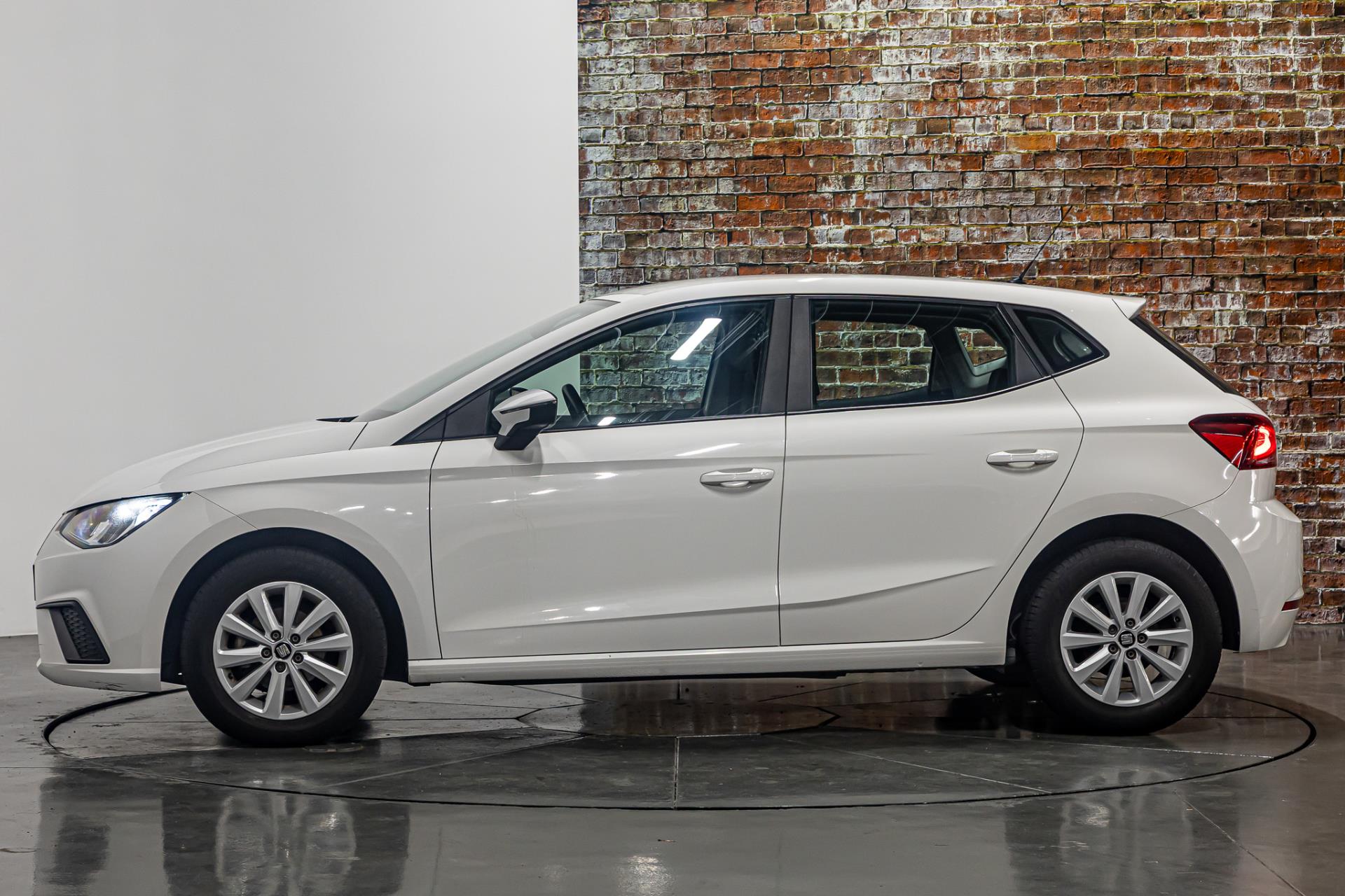 SEAT Ibiza 1.0 MPI Reference I Limiet controller I Stoelverwarming voor 49790459-7.jpg | Autobedrijf van Geel