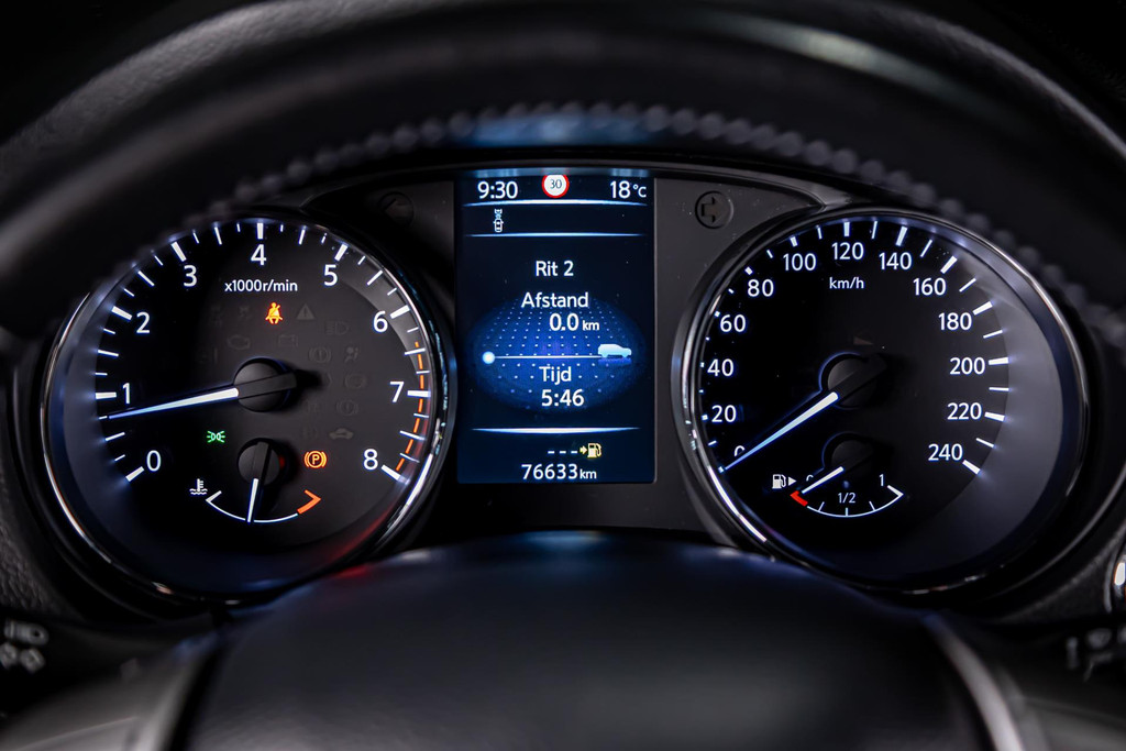 Nissan QASHQAI 1.2 N-Vision | Panoramadak | Cruise control | Trekhaak 49837279-25.jpg | Autobedrijf van Geel