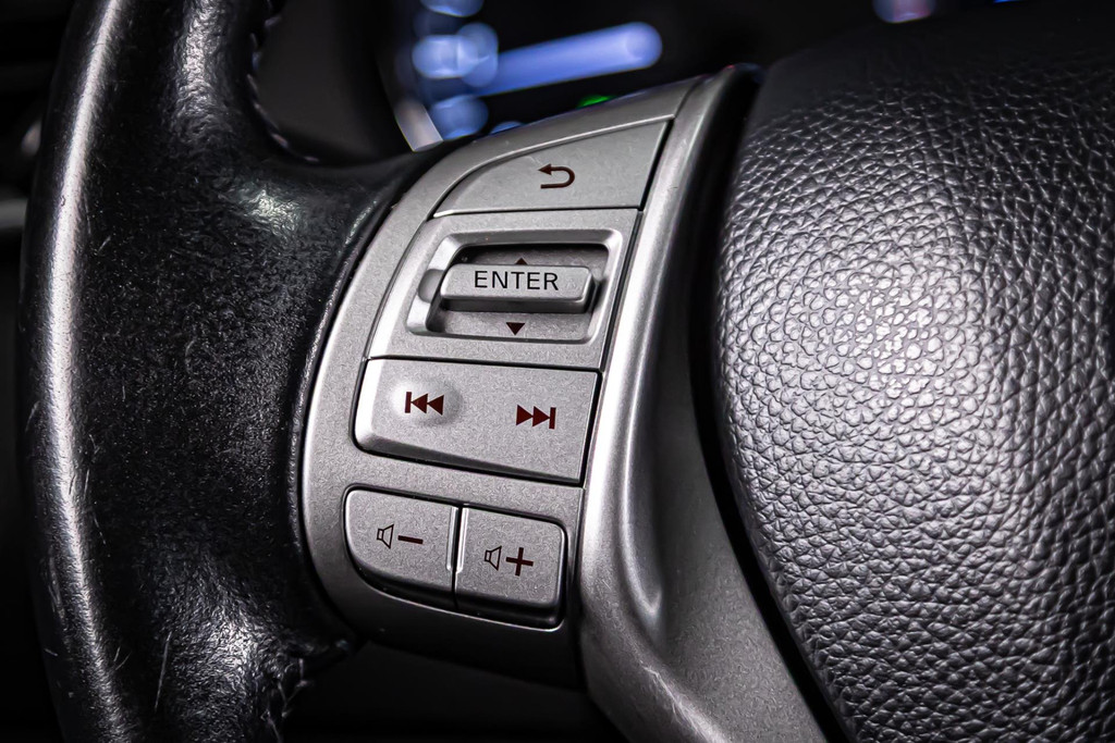 Nissan QASHQAI 1.2 N-Vision | Panoramadak | Cruise control | Trekhaak 49837279-26.jpg | Autobedrijf van Geel