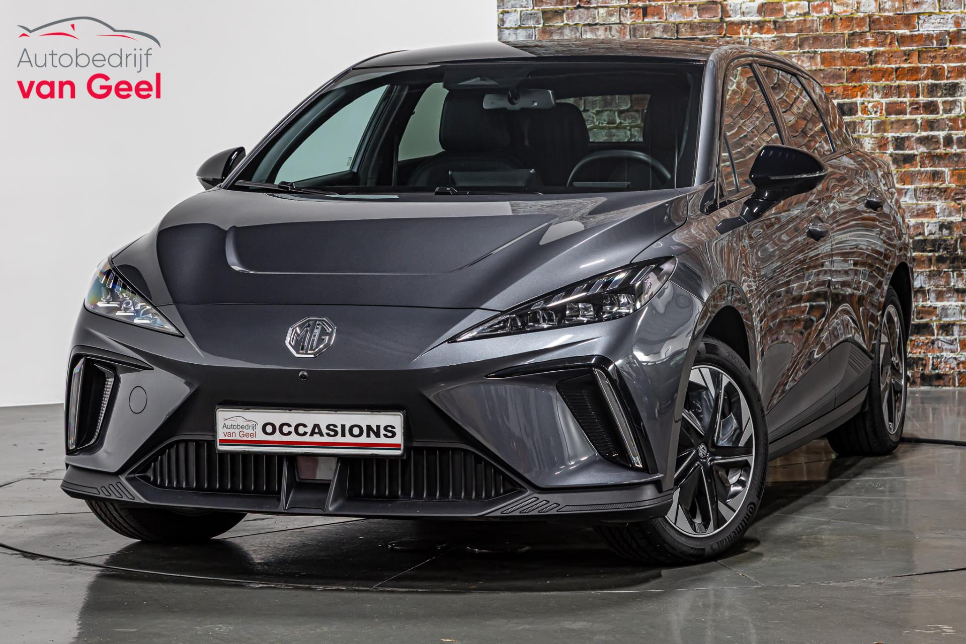 MG Mg4 electric Luxury 64 kWh 49960066-0.jpg | Autobedrijf van Geel