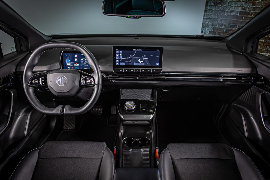 MG Mg4 electric Luxury 64 kWh 49960066-19.jpg | Autobedrijf van Geel