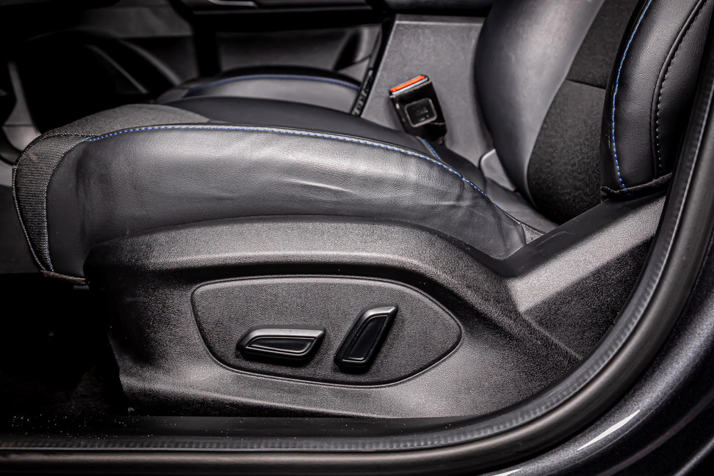 MG Mg4 electric Luxury 64 kWh 49960066-25.jpg | Autobedrijf van Geel