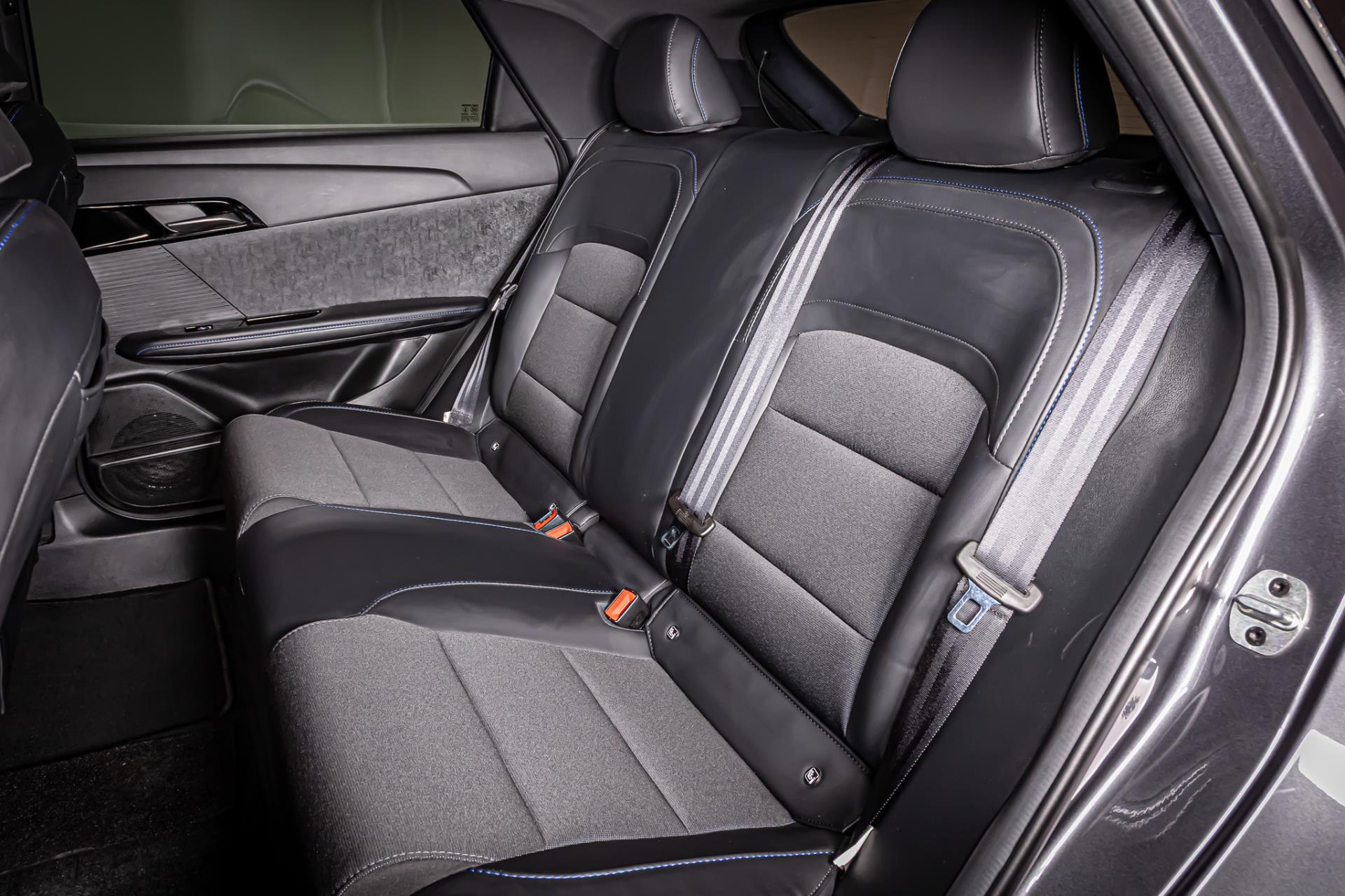 MG Mg4 electric Luxury 64 kWh 49960066-27.jpg | Autobedrijf van Geel