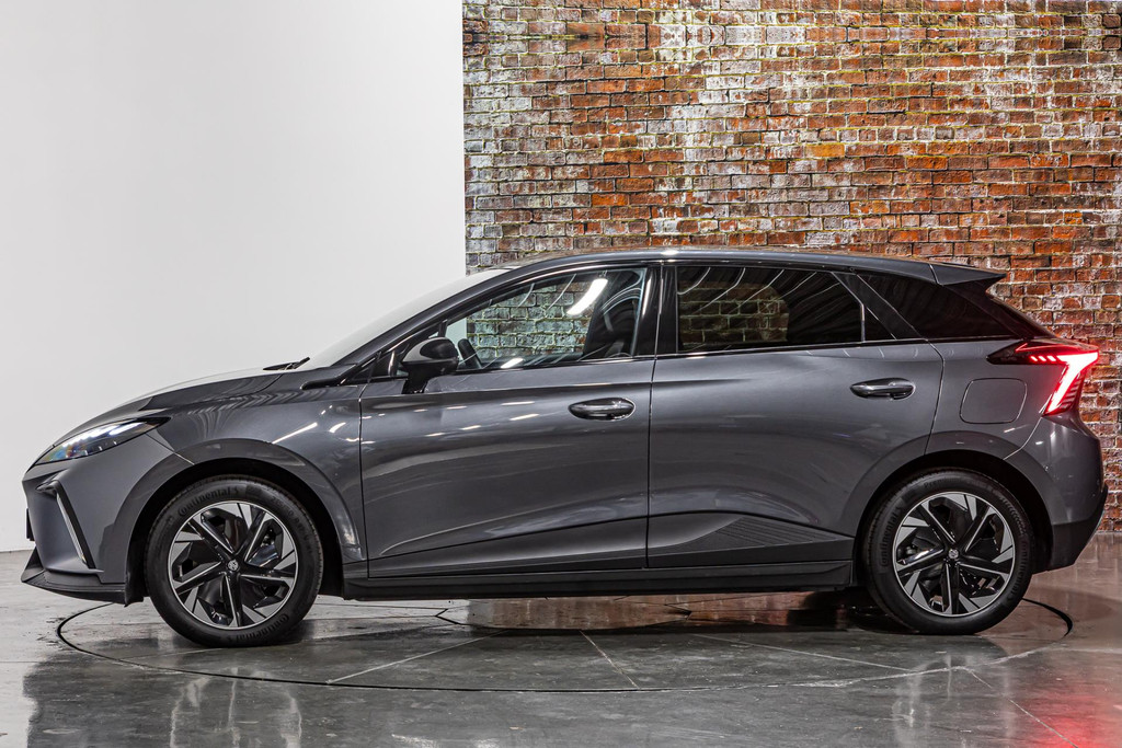 MG Mg4 electric Luxury 64 kWh 49960066-6.jpg | Autobedrijf van Geel