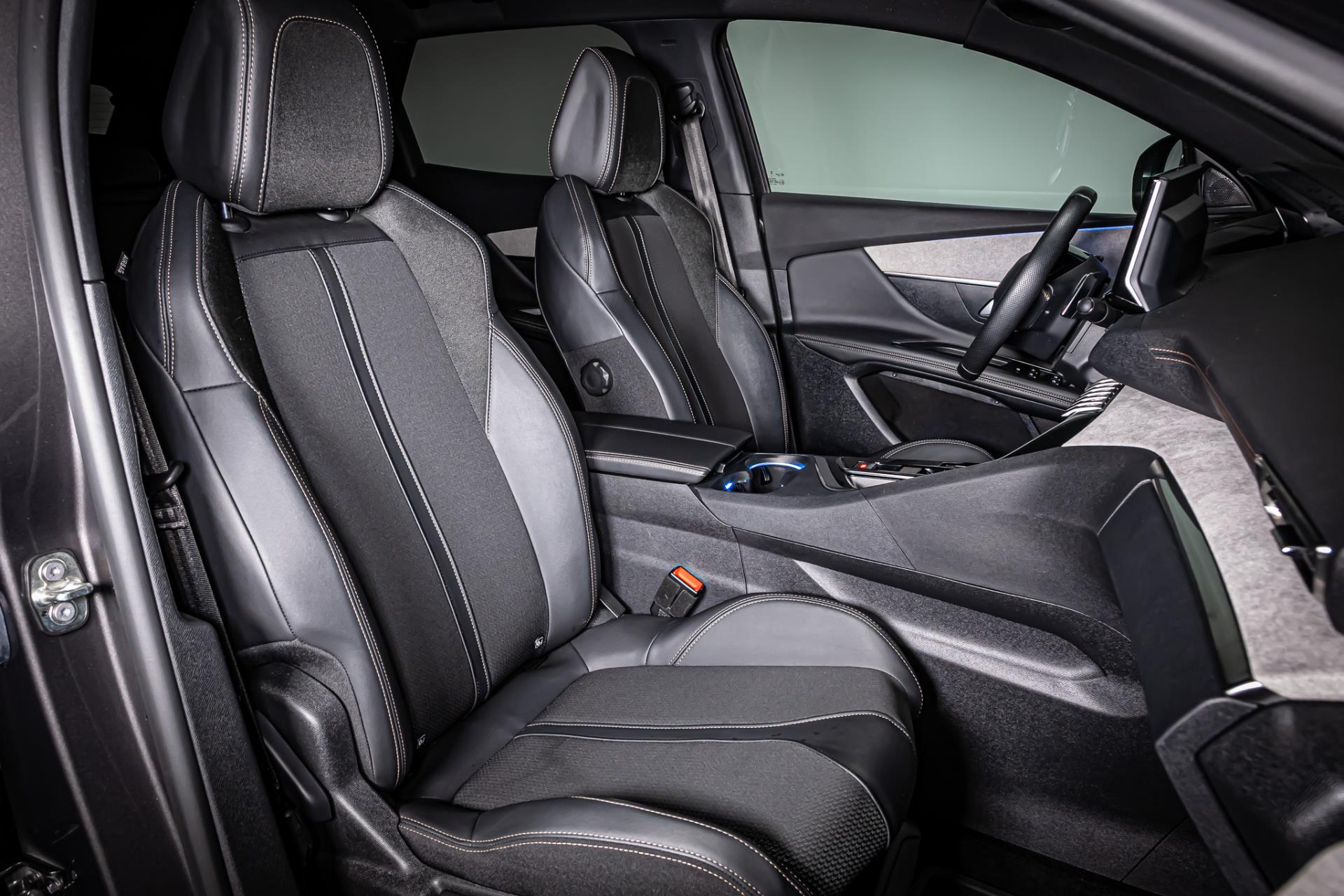 Peugeot 3008 1.2 PureTech GT I Apple carplay I Navi 50043133-17.jpg | Autobedrijf van Geel