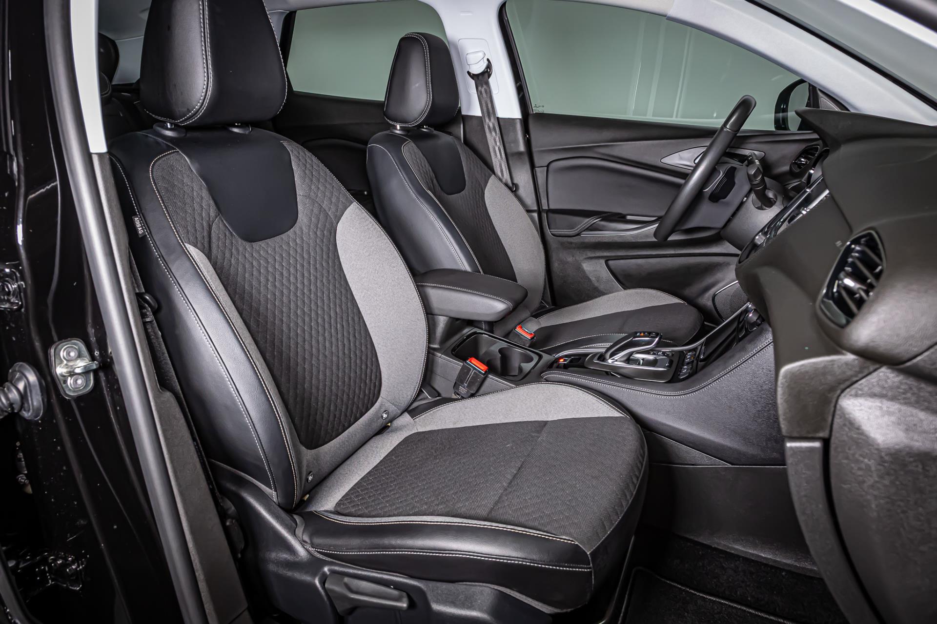 Opel Grandland X 1.6 Turbo Hybrid Elegance 50204223-2.jpg | Autobedrijf van Geel