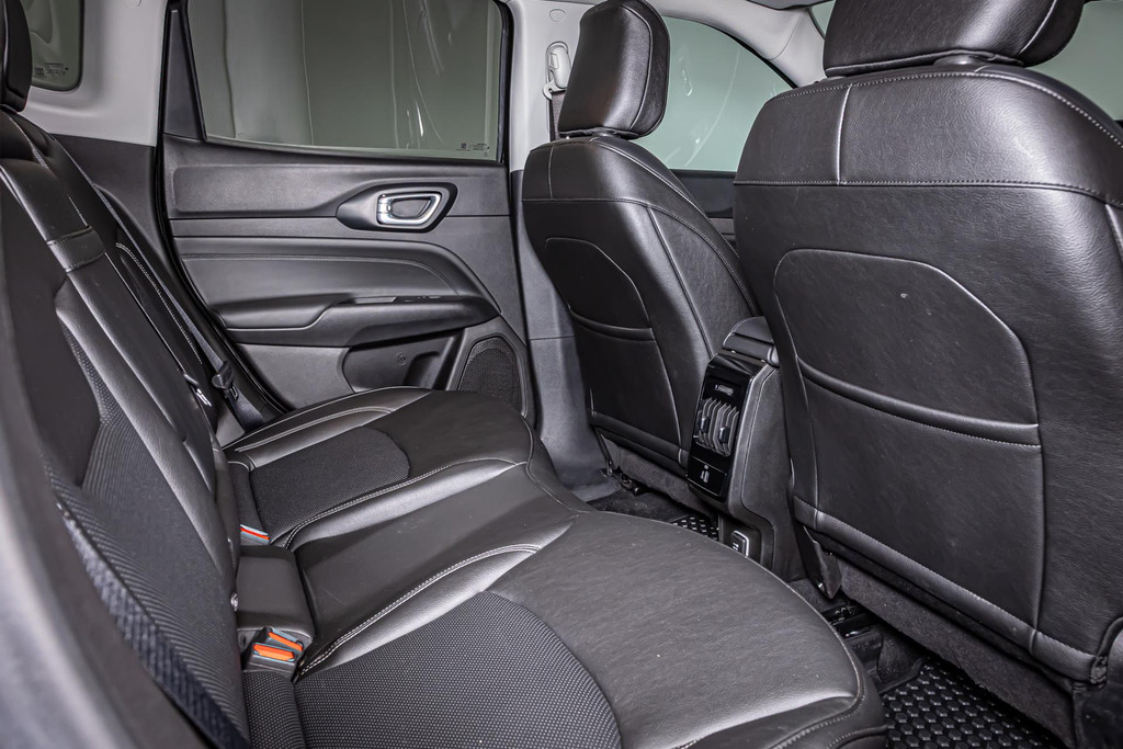 Jeep Compass 4xe 240 Plug-in Hybrid Electric S 50224293-28.jpg | Autobedrijf van Geel