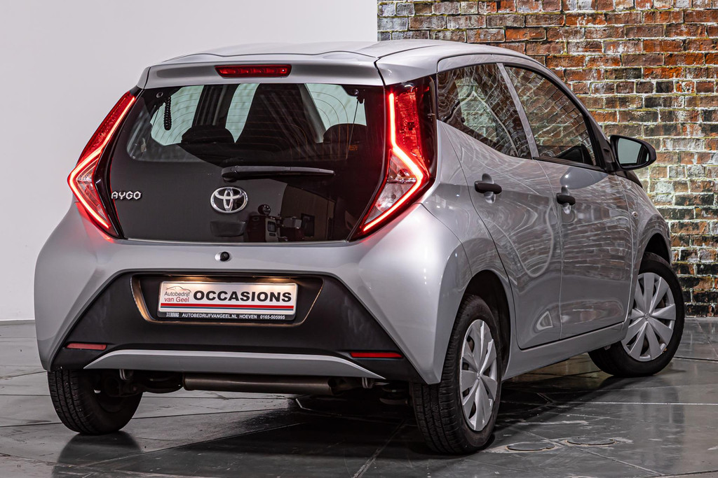 Toyota Aygo 1.0 VVT-i x-fun 50369135-11.jpg | Autobedrijf van Geel