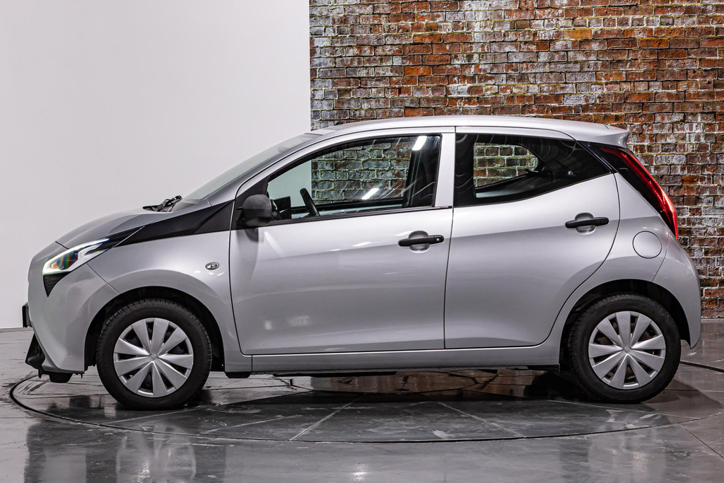 Toyota Aygo 1.0 VVT-i x-fun 50369135-15.jpg | Autobedrijf van Geel