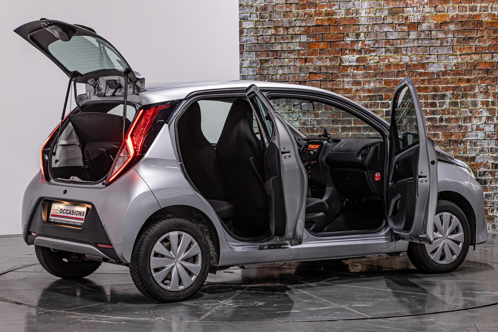 Toyota Aygo 1.0 VVT-i x-fun 50369135-8.jpg | Autobedrijf van Geel