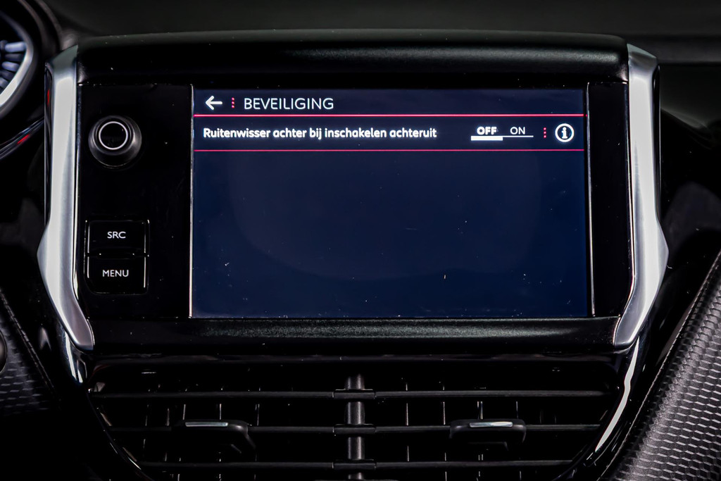 Peugeot 2008 1.2 PureTech GT-line | Apple Carplay | Trekhaak | Achteruitrijcamera 50392194-27.jpg | Autobedrijf van Geel