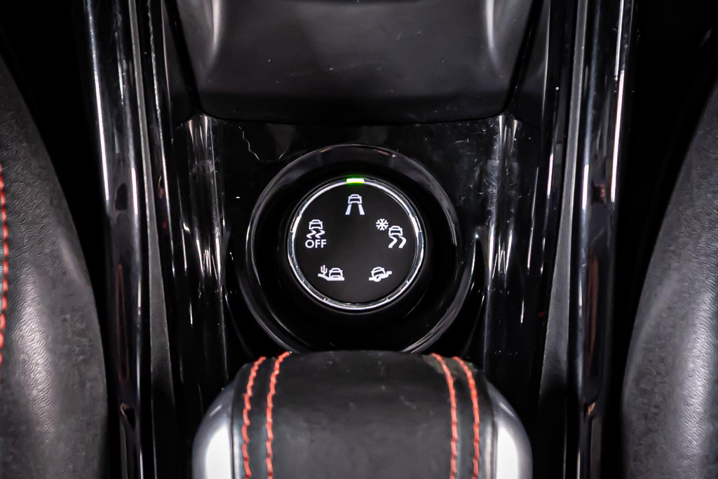 Peugeot 2008 1.2 PureTech GT-line | Apple Carplay | Trekhaak | Achteruitrijcamera 50392194-36.jpg | Autobedrijf van Geel