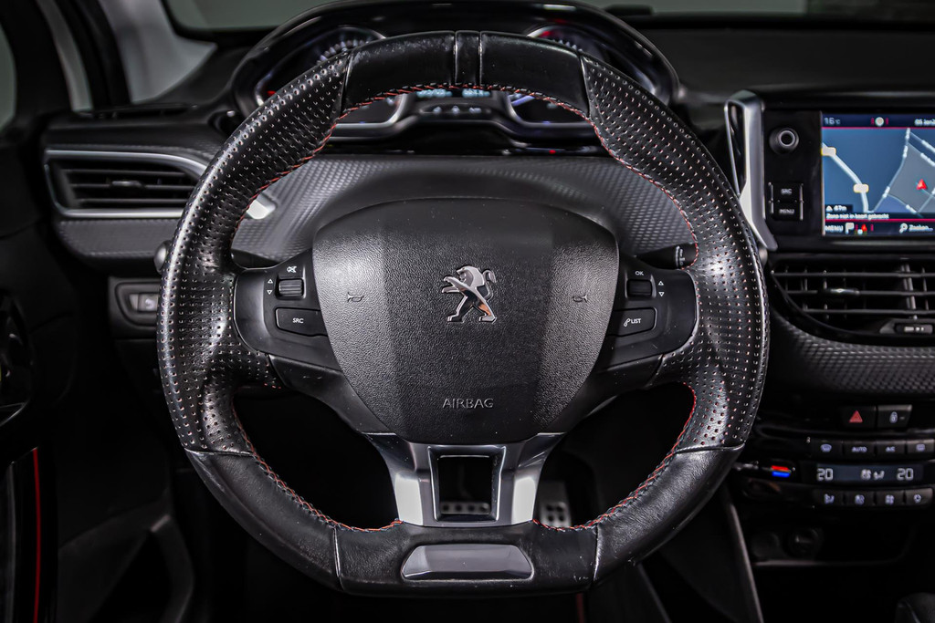 Peugeot 2008 1.2 PureTech GT-line | Apple Carplay | Trekhaak | Achteruitrijcamera 50392194-38.jpg | Autobedrijf van Geel