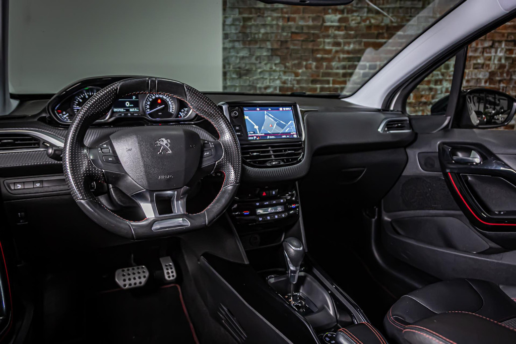 Peugeot 2008 1.2 PureTech GT-line | Apple Carplay | Trekhaak | Achteruitrijcamera 50392194-45.jpg | Autobedrijf van Geel