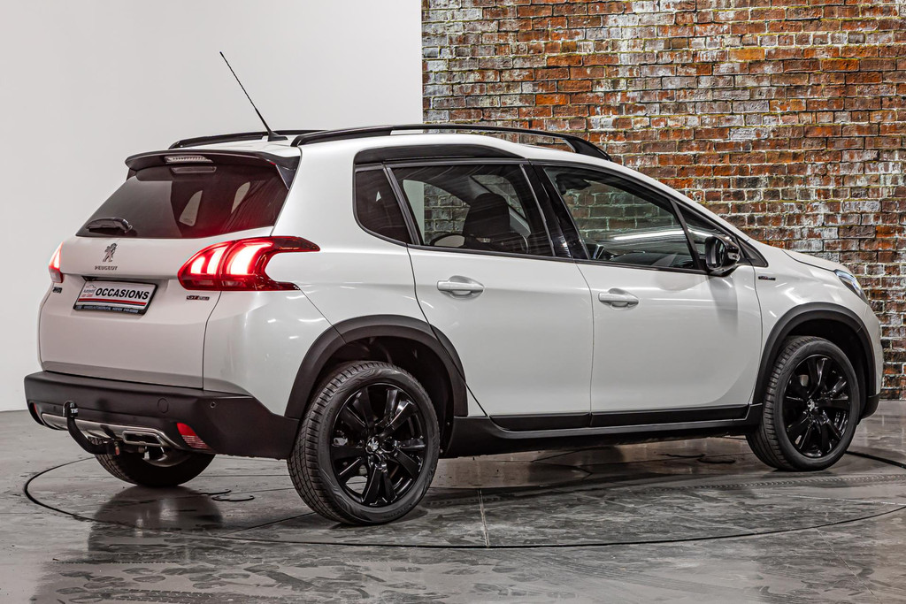 Peugeot 2008 1.2 PureTech GT-line | Apple Carplay | Trekhaak | Achteruitrijcamera 50392194-9.jpg | Autobedrijf van Geel