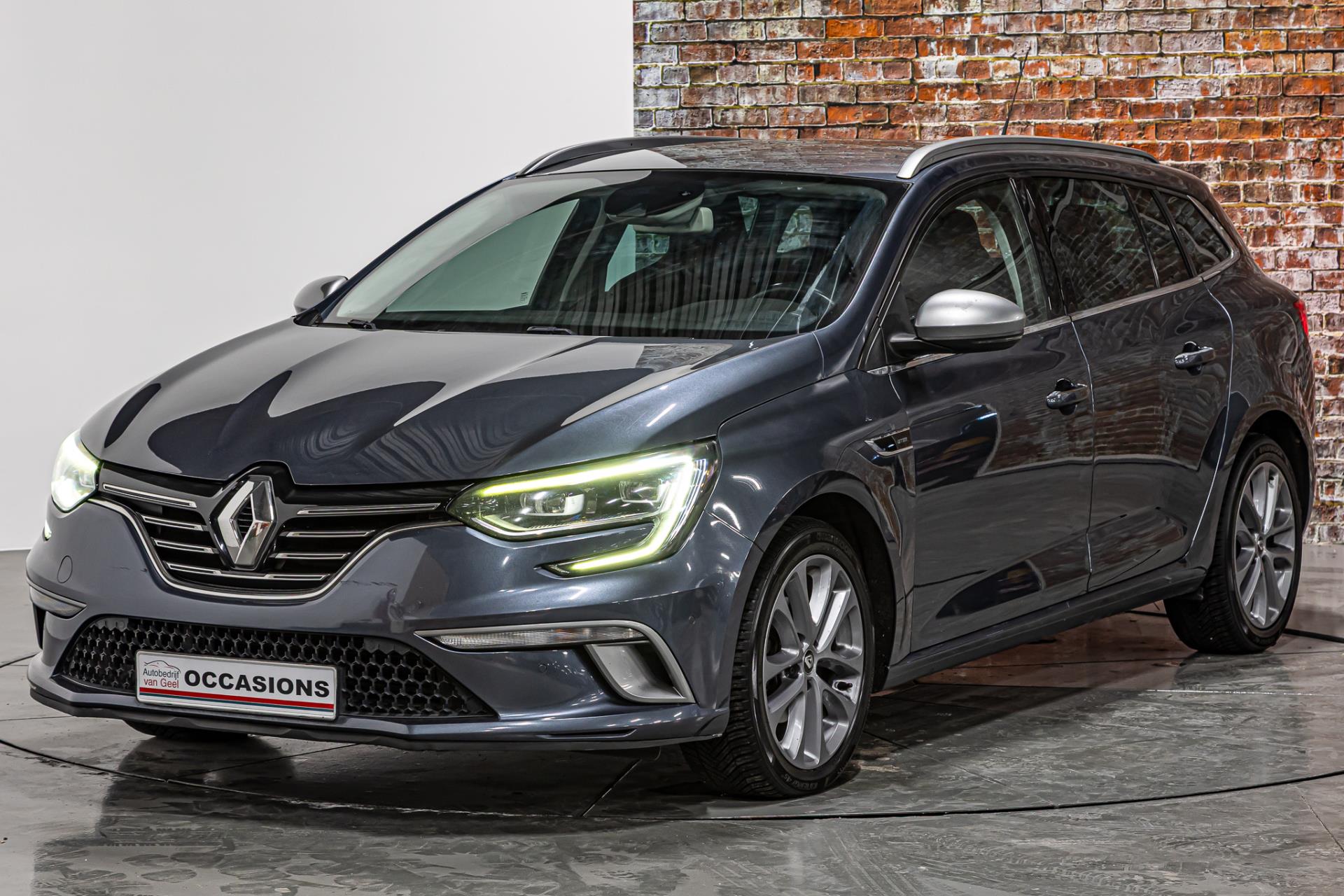 Renault Mégane Estate 1.2 TCe GT-Line | Apple Carplay | Achteruitrijcamera | Kuipstoelen 50394819-16.jpg | Autobedrijf van Geel