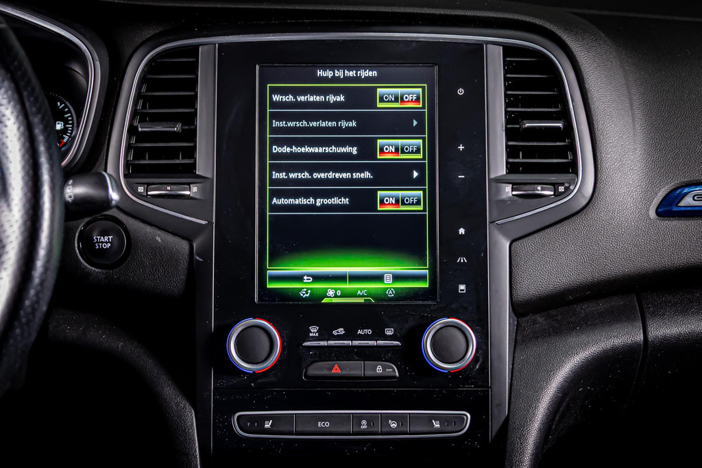 Renault Mégane Estate 1.2 TCe GT-Line | Apple Carplay | Achteruitrijcamera | Kuipstoelen 50394819-37.jpg | Autobedrijf van Geel