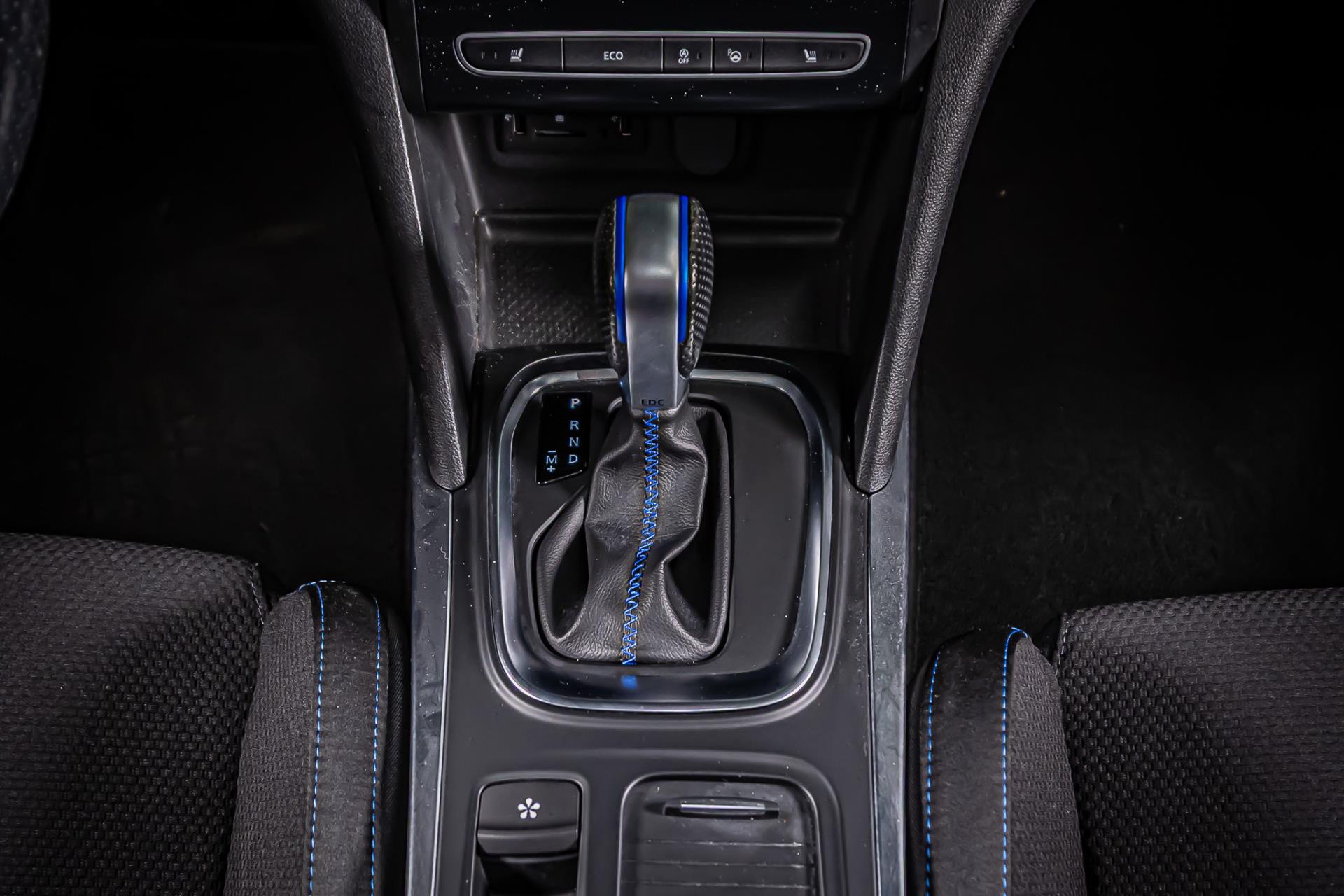 Renault Mégane Estate 1.2 TCe GT-Line | Apple Carplay | Achteruitrijcamera | Kuipstoelen 50394819-44.jpg | Autobedrijf van Geel