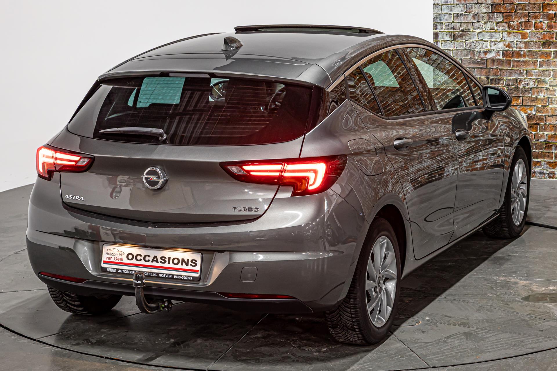 Opel Astra 1.4 Turbo | Apple Carplay | Schuif kanteldak|Stoelverwarming voor- en achter | Trekhaak 50438155-21.jpg | Autobedrijf van Geel