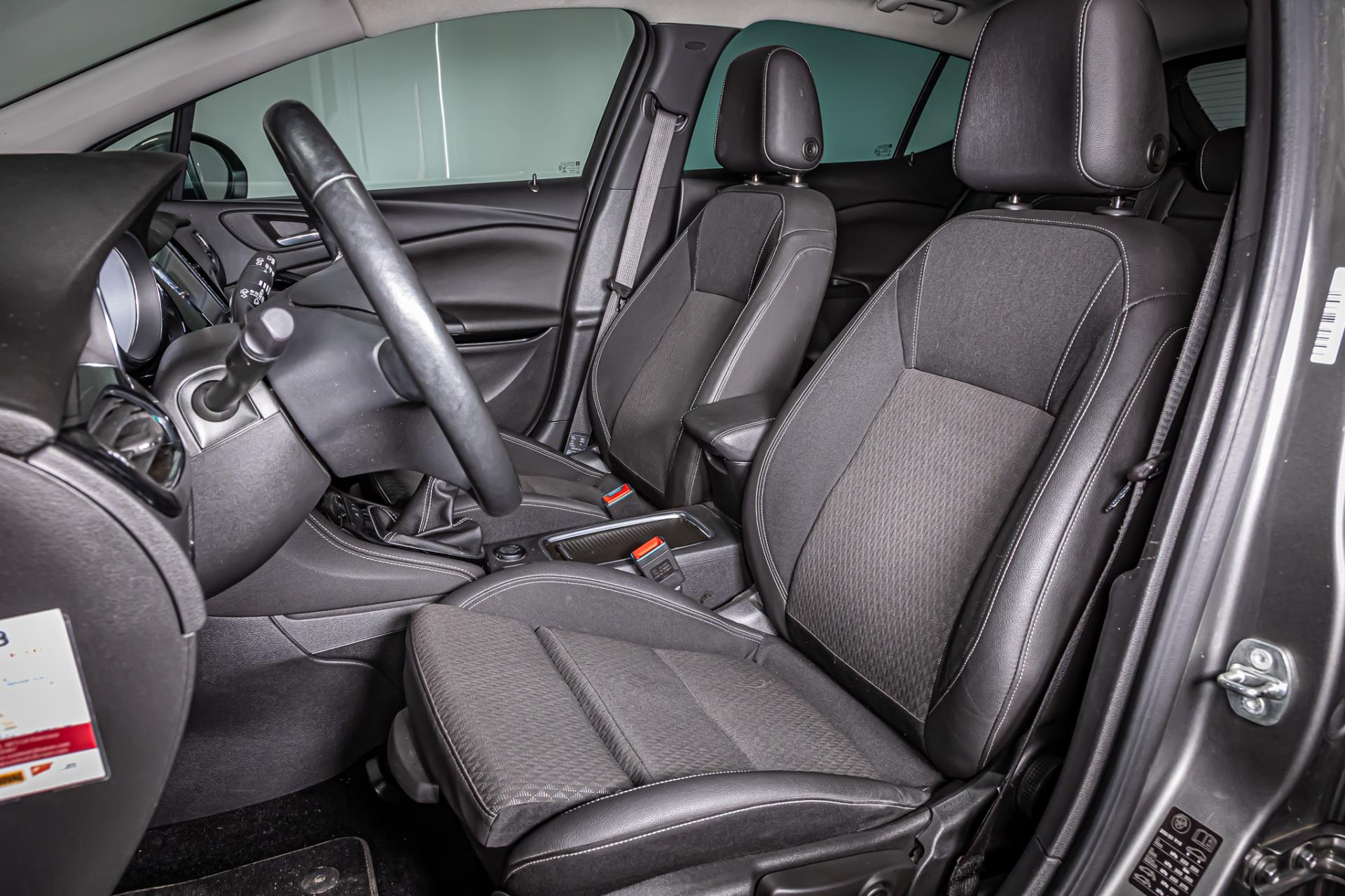 Opel Astra 1.4 Turbo | Apple Carplay | Schuif kanteldak|Stoelverwarming voor- en achter | Trekhaak 50438155-24.jpg | Autobedrijf van Geel