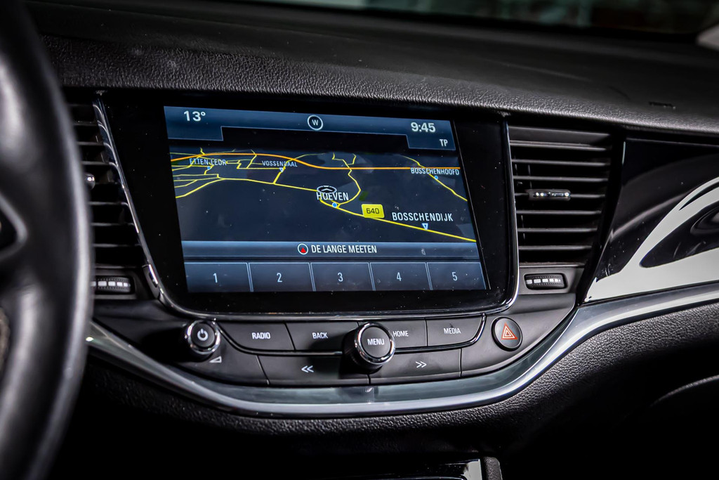 Opel Astra 1.4 Turbo | Apple Carplay | Schuif kanteldak|Stoelverwarming voor- en achter | Trekhaak 50438155-28.jpg | Autobedrijf van Geel