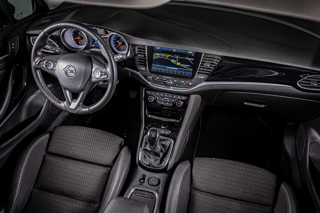 Opel Astra 1.4 Turbo | Apple Carplay | Schuif kanteldak|Stoelverwarming voor- en achter | Trekhaak 50438155-31.jpg | Autobedrijf van Geel