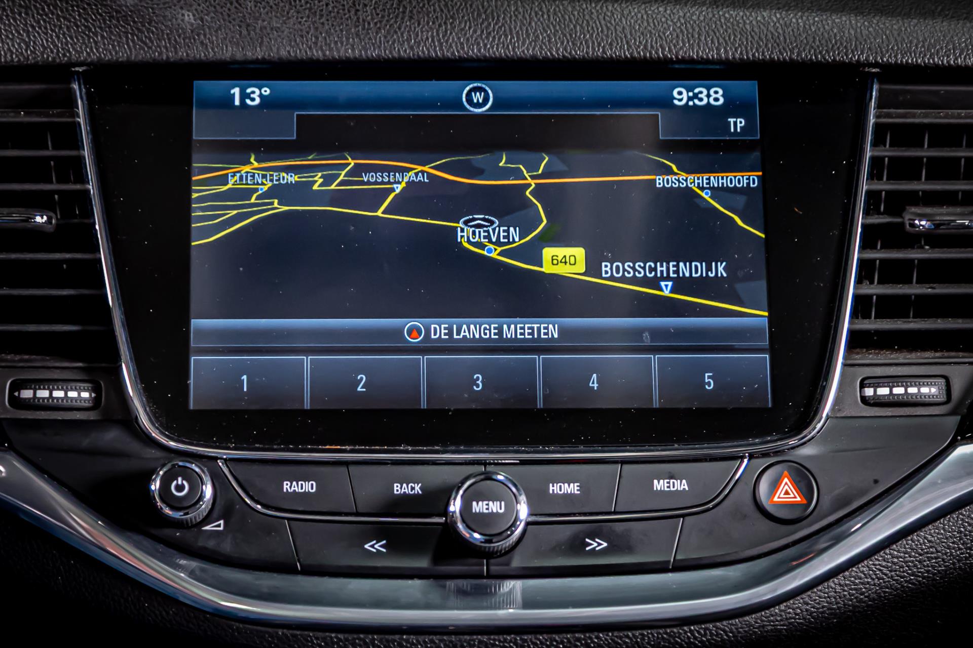 Opel Astra 1.4 Turbo | Apple Carplay | Schuif kanteldak|Stoelverwarming voor- en achter | Trekhaak 50438155-36.jpg | Autobedrijf van Geel