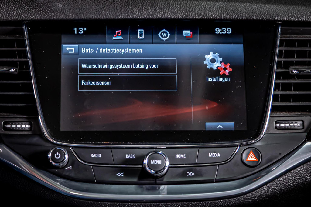 Opel Astra 1.4 Turbo | Apple Carplay | Schuif kanteldak|Stoelverwarming voor- en achter | Trekhaak 50438155-41.jpg | Autobedrijf van Geel